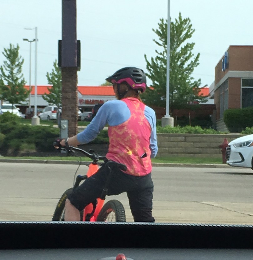 Can you spot the auto injector?